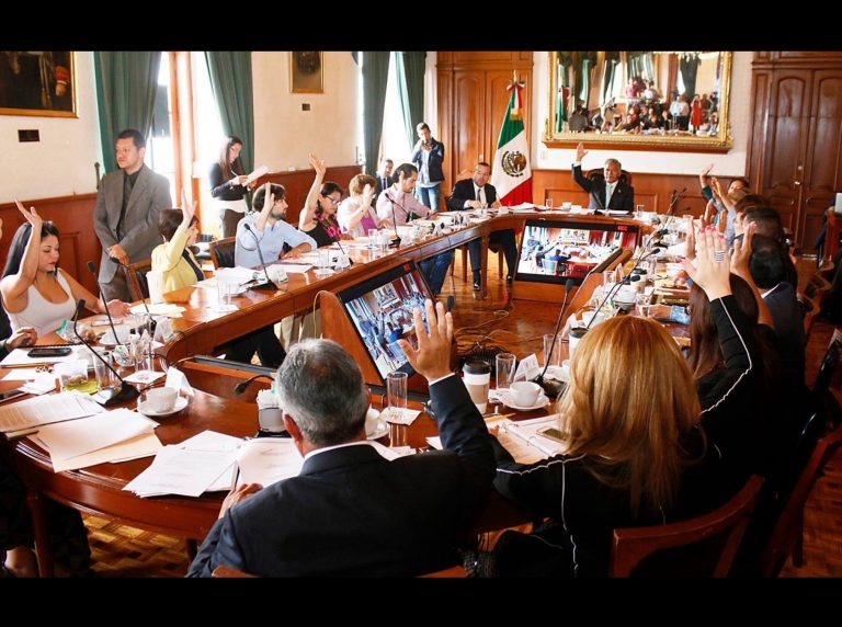 Anticorrupción en Toluca en manos del PRI, PAN y PT