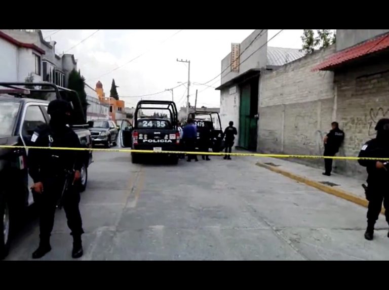 Balacera en Toluca, mueren dos