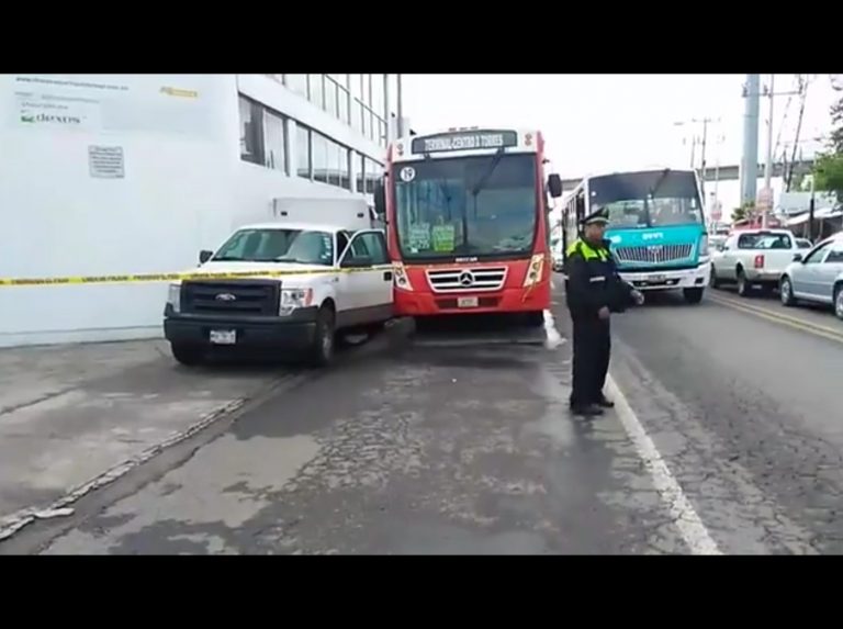 Por resistirse a asalto asesinan a hombre en transporte público