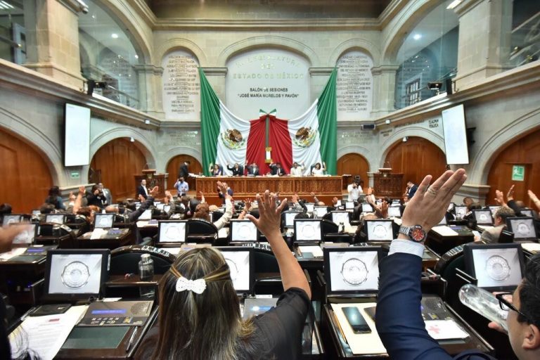 Bancada de MORENA pide abrir elección de magistrados