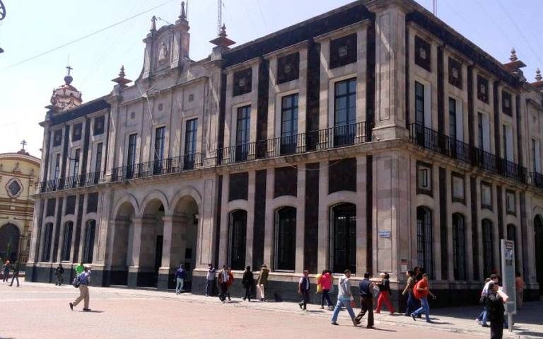 «Adelgazar» burocracia de Toluca, habrán hasta mil 500 despidos