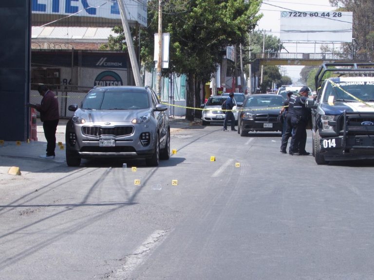 Rafaguean vehículo de regidor de Zinacantepec