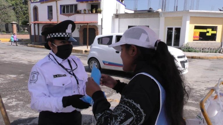 Mantiene Toluca repartición de cubrebocas… y sanciones por incumplimiento