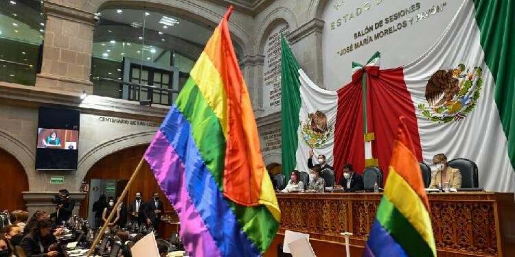 «No más excusas», exigen reconocimiento a bodas gay en Edoméx