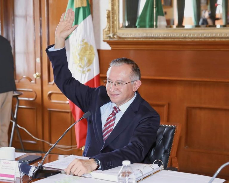 Se impone PRI-PAN-PRD y cumplen capricho al alcalde de Toluca