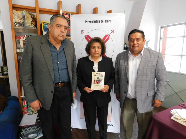 Rinden homenaje a Arturo Chavarría Sánchez con publicación de sus memorias