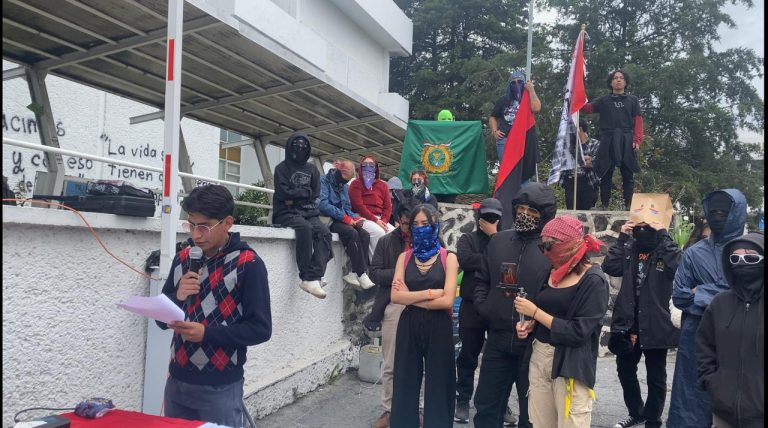 Renuncia de directora o se mantiene paro en Humanidades UAEMéx