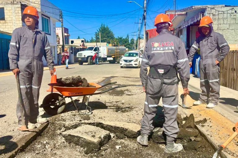 Garantizar recursos para bacheo en Toluca, exige Síndico