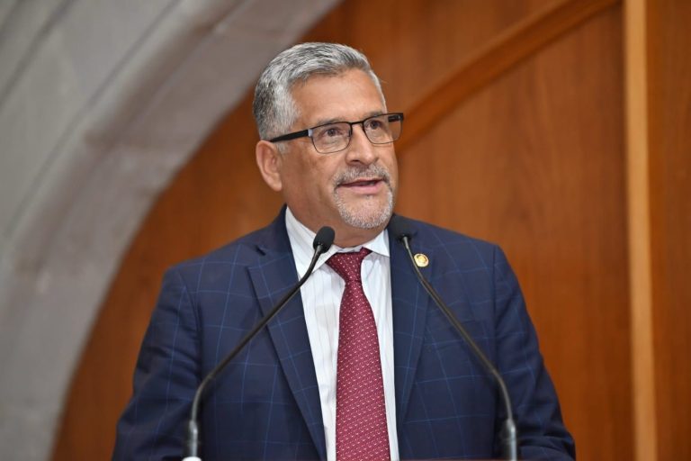 Elevar anticorrupción a agencia, propone Gerardo Pliego
