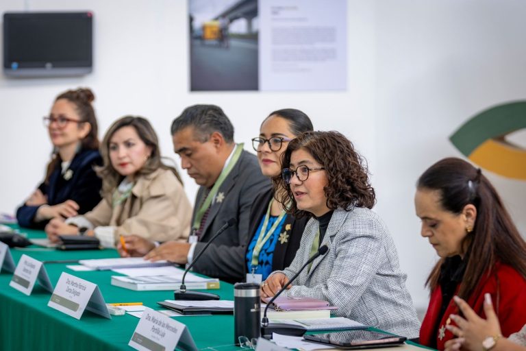 Comisión Especial evaluará informe de rectora de UAEMéx